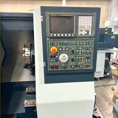 TORNO CNC DOOSAN