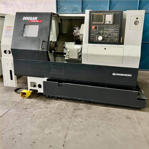 Torno CNC Doosan Puma 240B