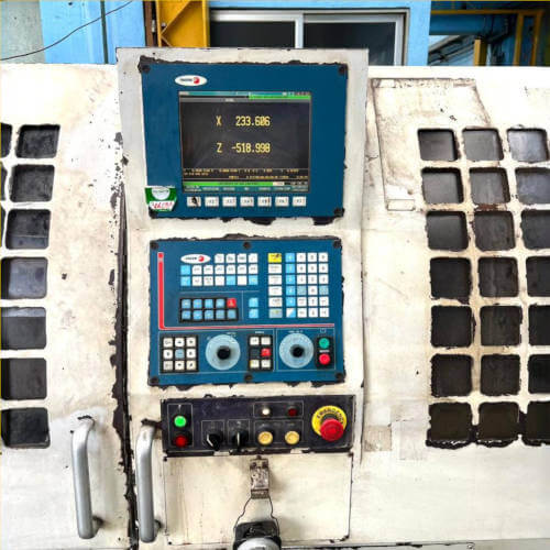 Torno CNC Marca Travis Modelo TR-2